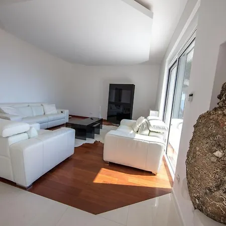 Holiday home Linda Casa De Familia Belchi Com Piscina Privada Alvor