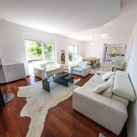 Linda Casa De Familia Belchi Com Piscina Privada Alvor