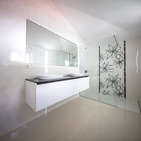 Linda Casa De Familia Belchi Com Piscina Privada * Alvor